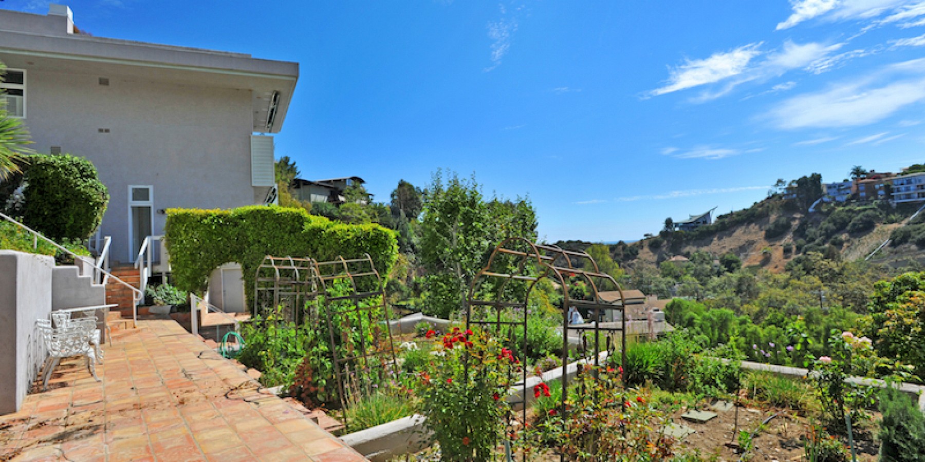 21070 LAS FLORES MESA Drive, Malibu, CA 90265