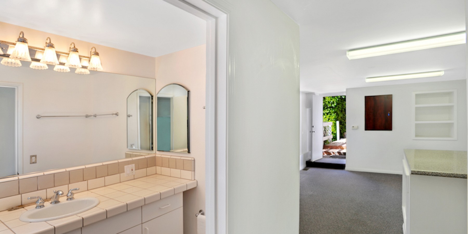 21070 LAS FLORES MESA Drive, Malibu, CA 90265
