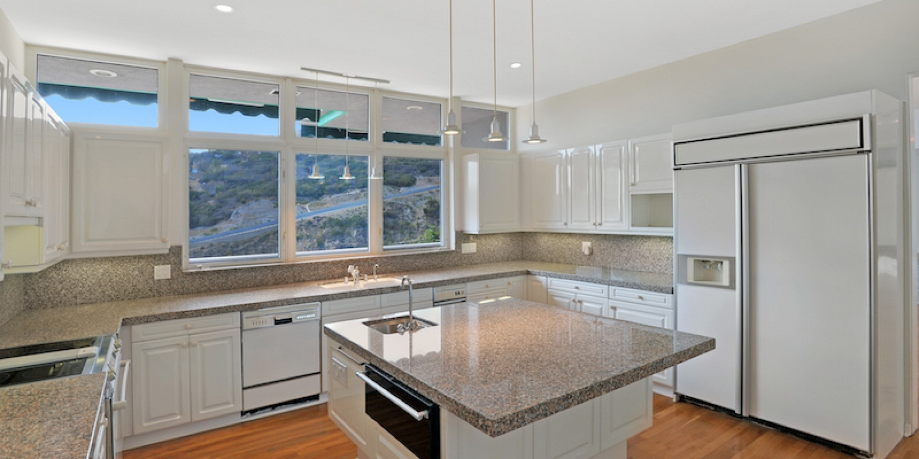 21070 LAS FLORES MESA Drive, Malibu, CA 90265