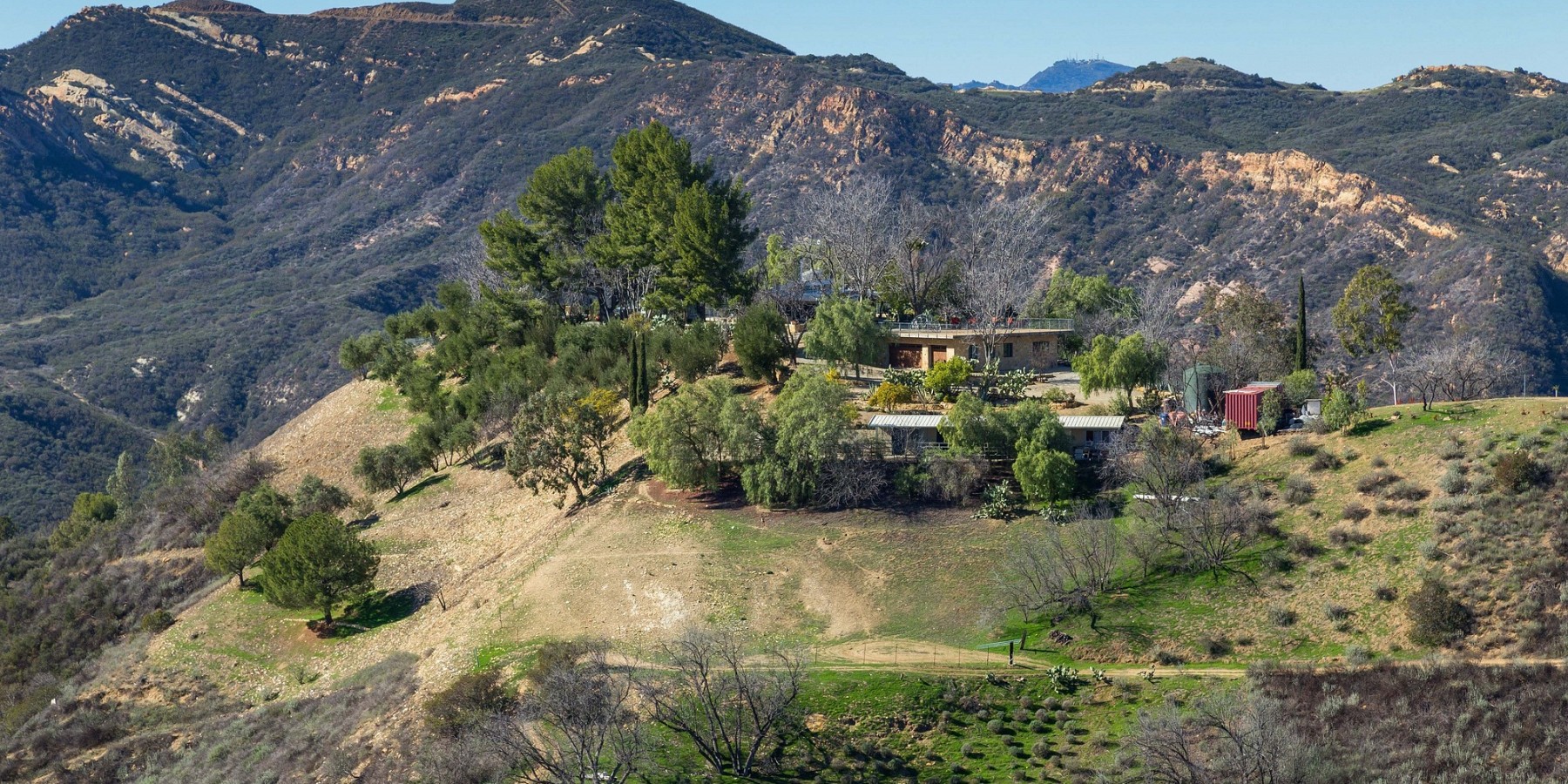 2400 SUMMIT TO SUMMIT MOTORWAY, Topanga, CA 90290