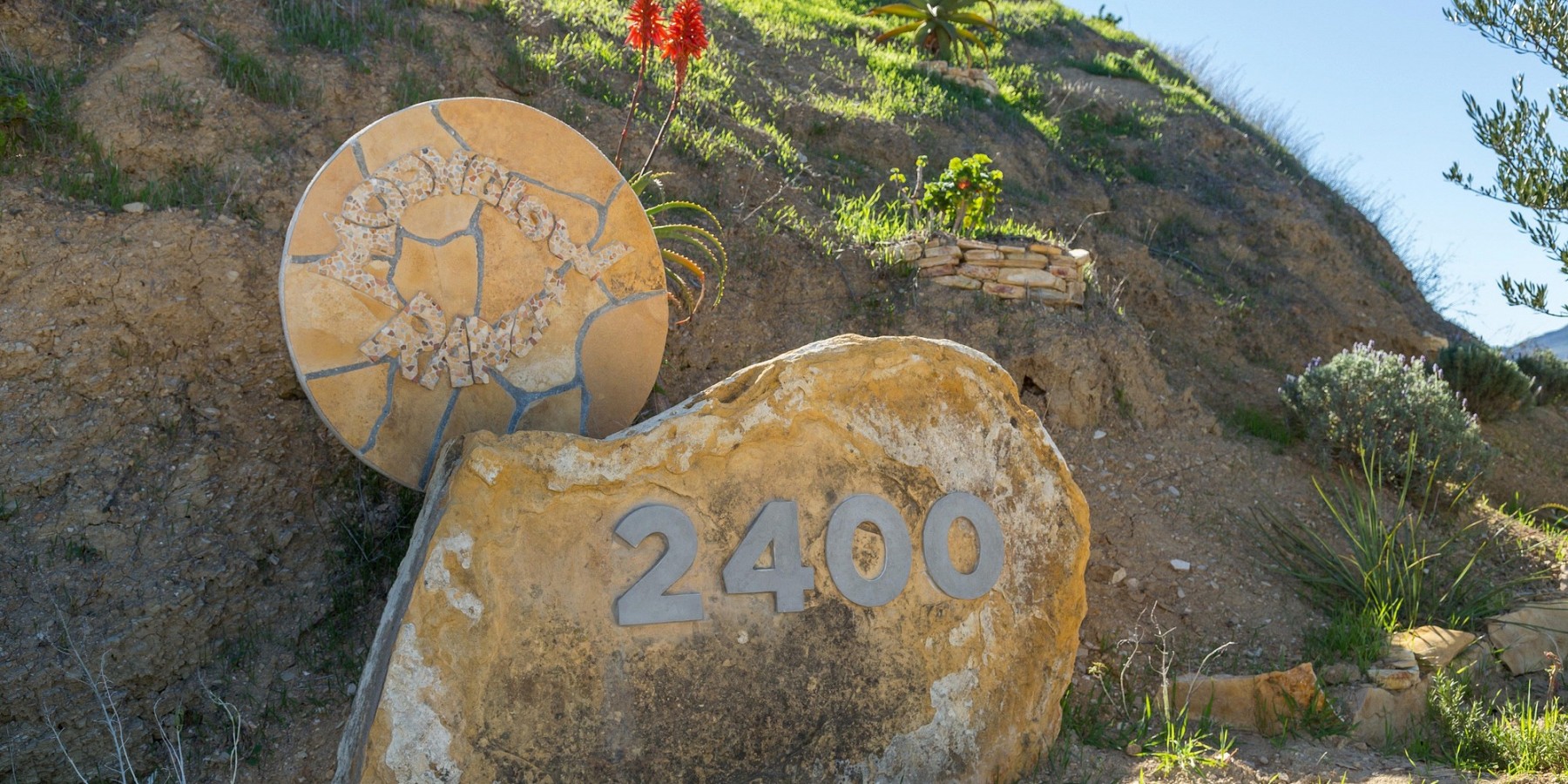 2400 SUMMIT TO SUMMIT MOTORWAY, Topanga, CA 90290
