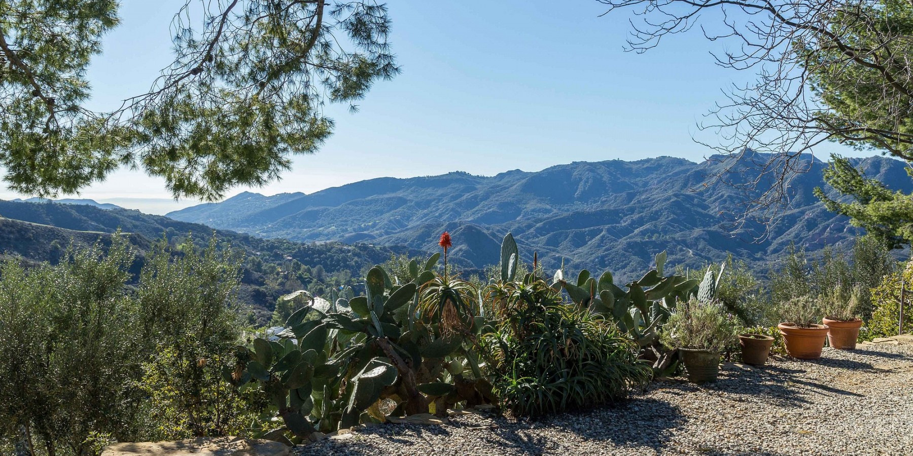 2400 SUMMIT TO SUMMIT MOTORWAY, Topanga, CA 90290