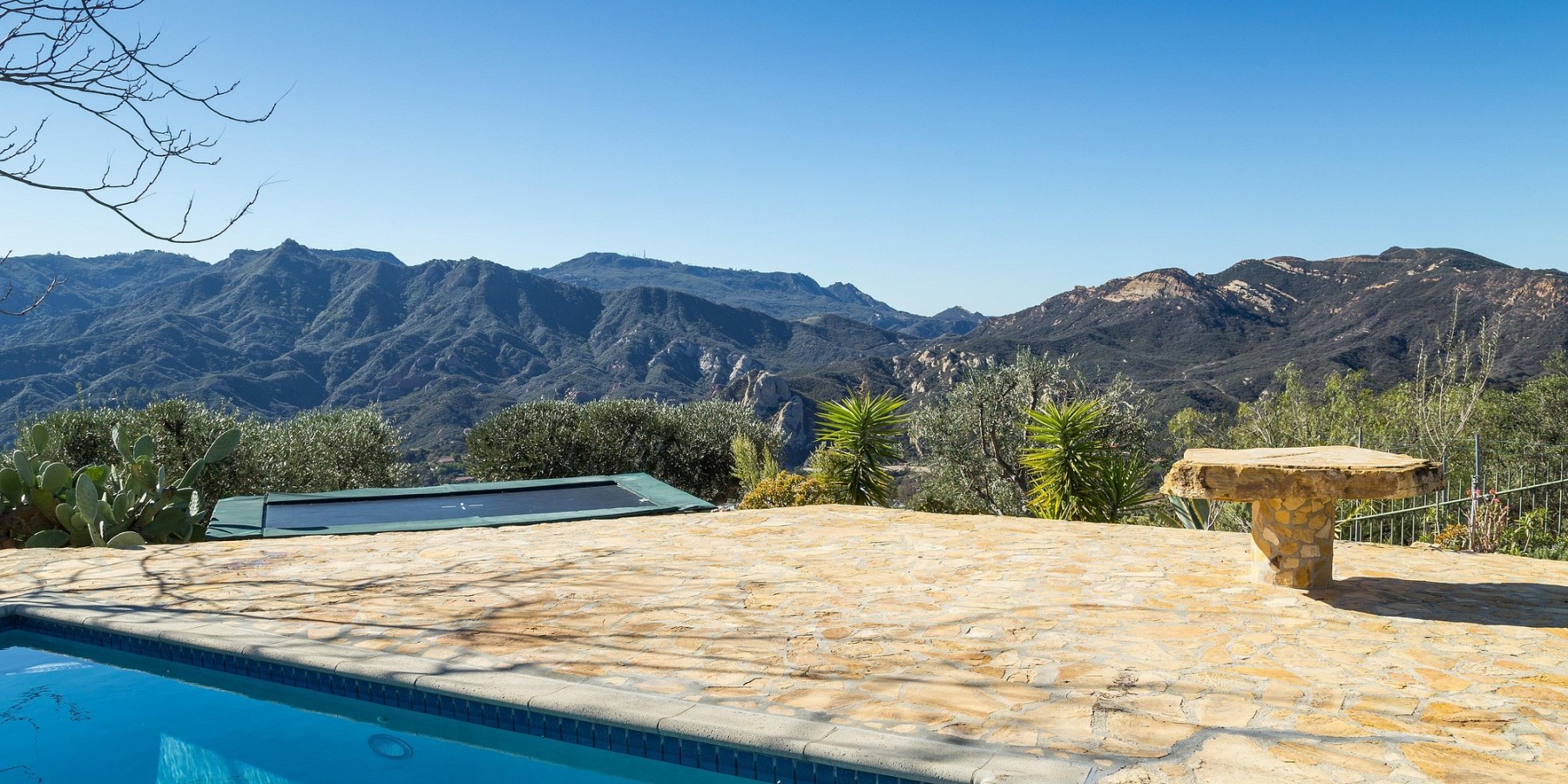 2400 SUMMIT TO SUMMIT MOTORWAY, Topanga, CA 90290