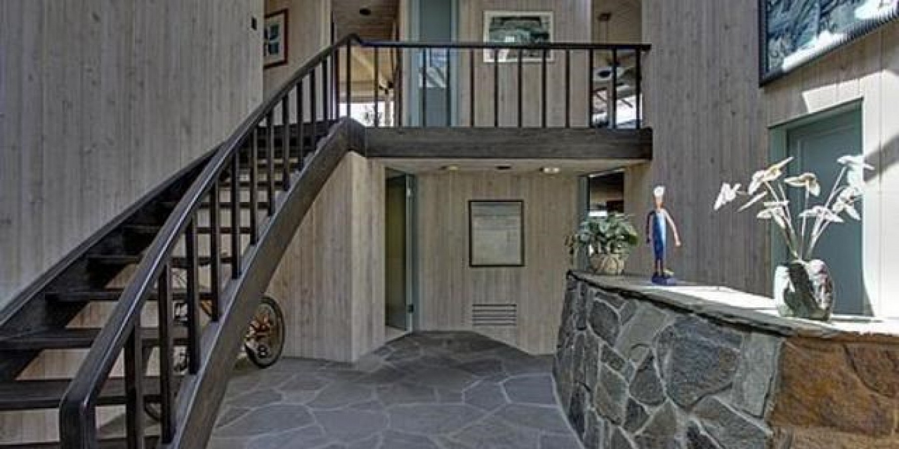 300 LOMA METISSE Road, Malibu, CA 90265