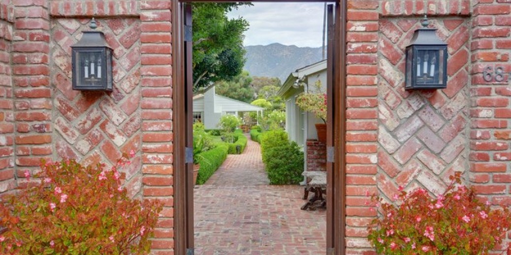 23555 MALIBU COLONY Road