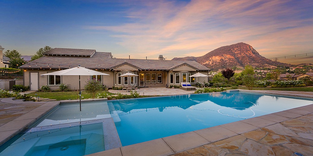 2052 Shadow Creek Drive