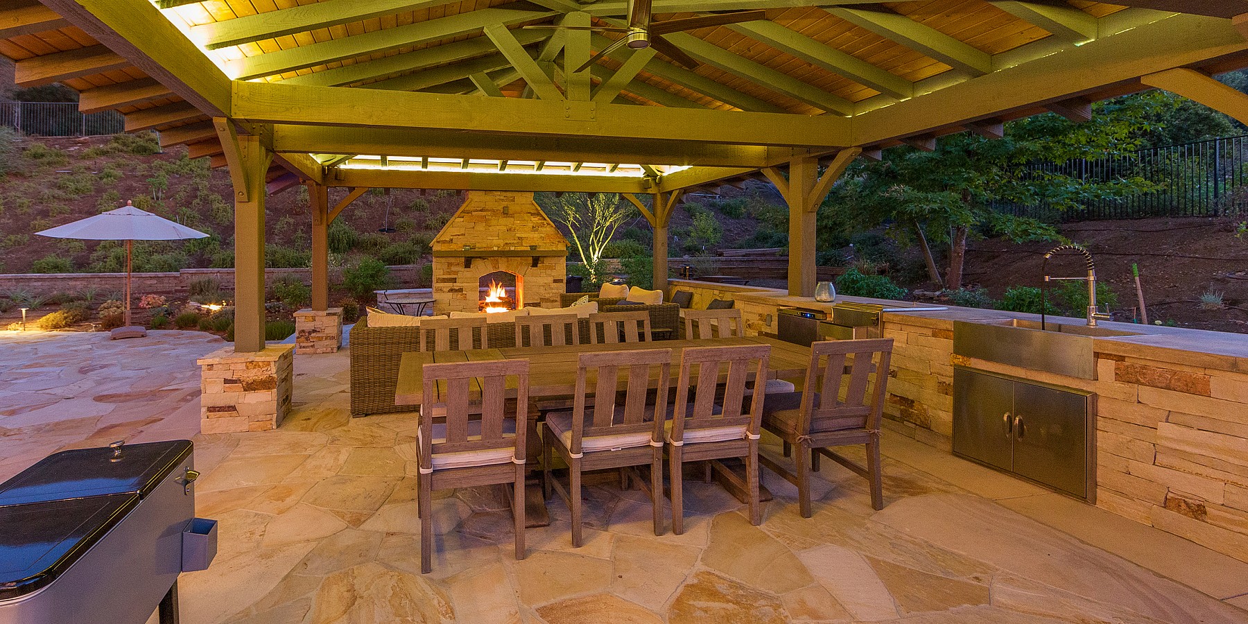 2052 Shadow Creek Drive, Agoura, CA 91301
