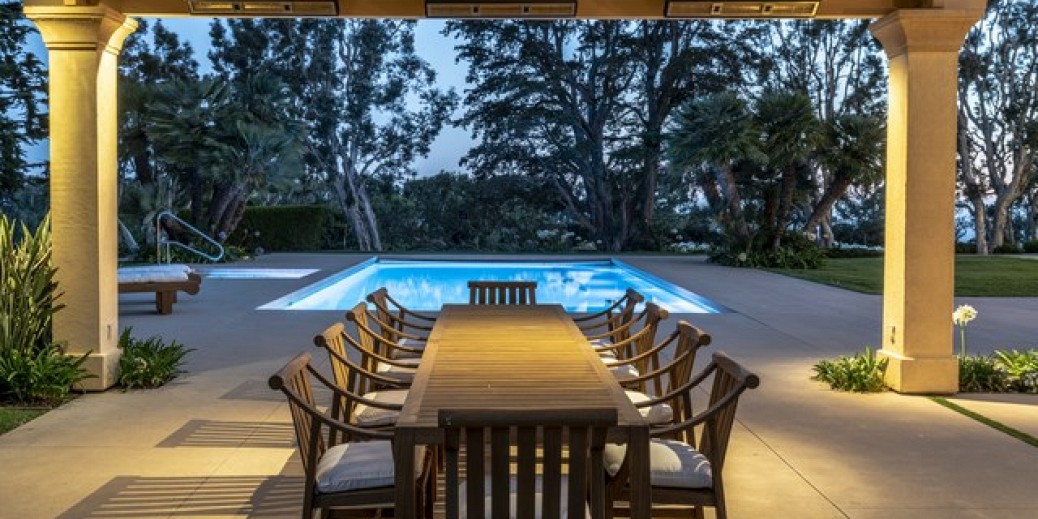 6116 MERRITT Drive
