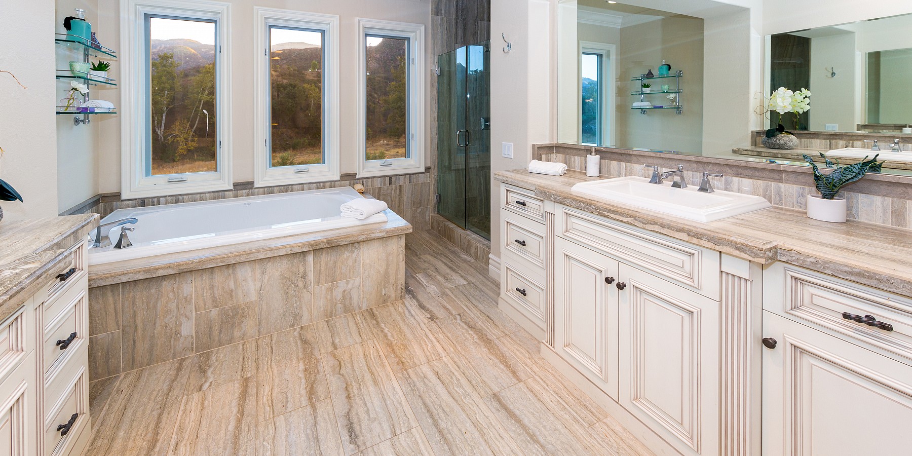 29680 Mulholland Highway, Agoura, CA 91301