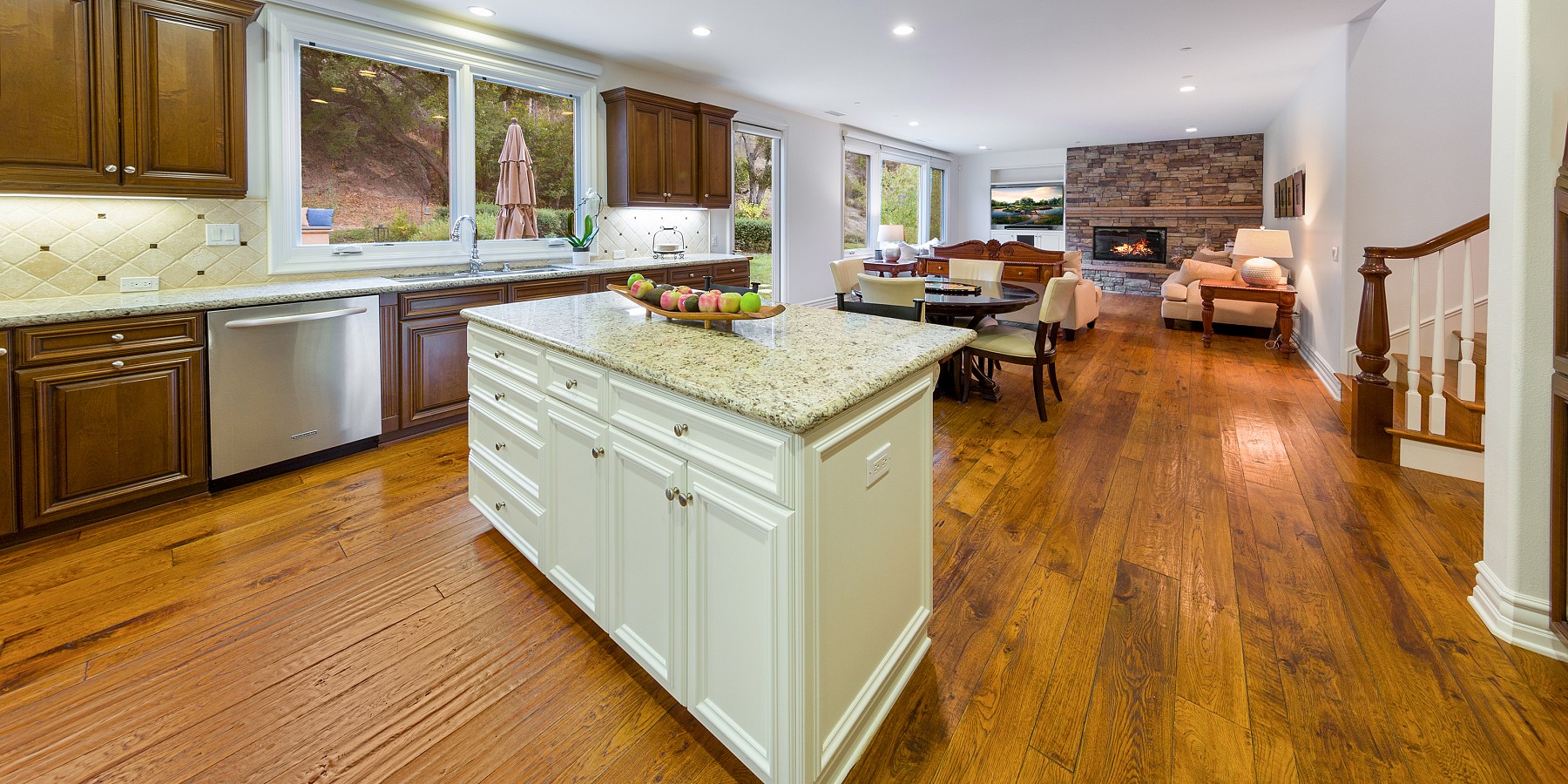 2014 Shadow Creek Drive, Agoura, CA 91301