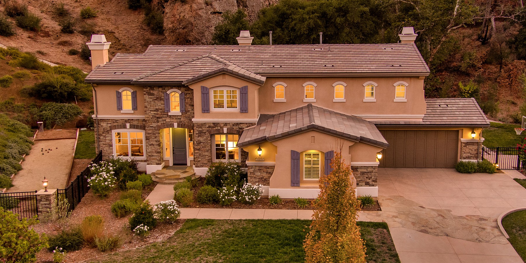 2014 Shadow Creek Drive, Agoura, CA 91301
